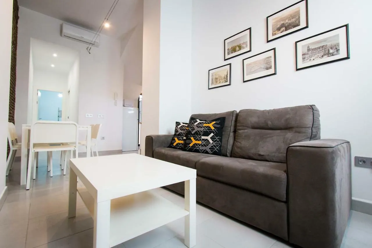 Holidays2Malaga Cobertizo Del Conde With Parking Apartament  Malaga